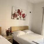 Mar
